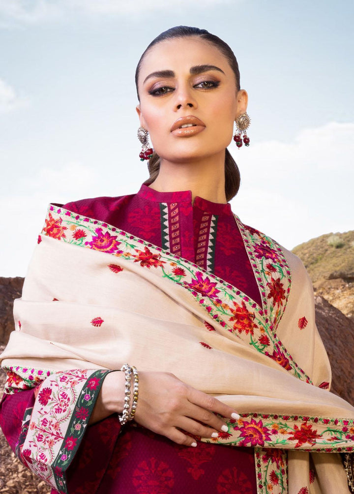 Zainab Chottani Embroidered  Suits Unstitched 3 Piece ZC22W 09 Nurgul - Winter Collection