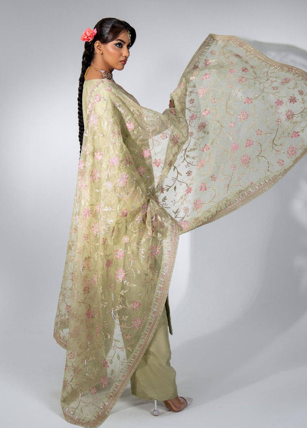 Zar-Bano by Scherezade Pret Hand Embellished N Embroidered Korean Rawsilk 3 Piece Suit Heer
