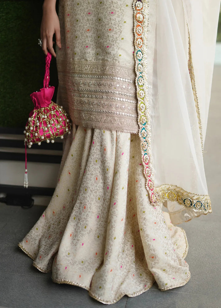 Zar Pret Embroidered Brocade 3 Piece Suit Zaib