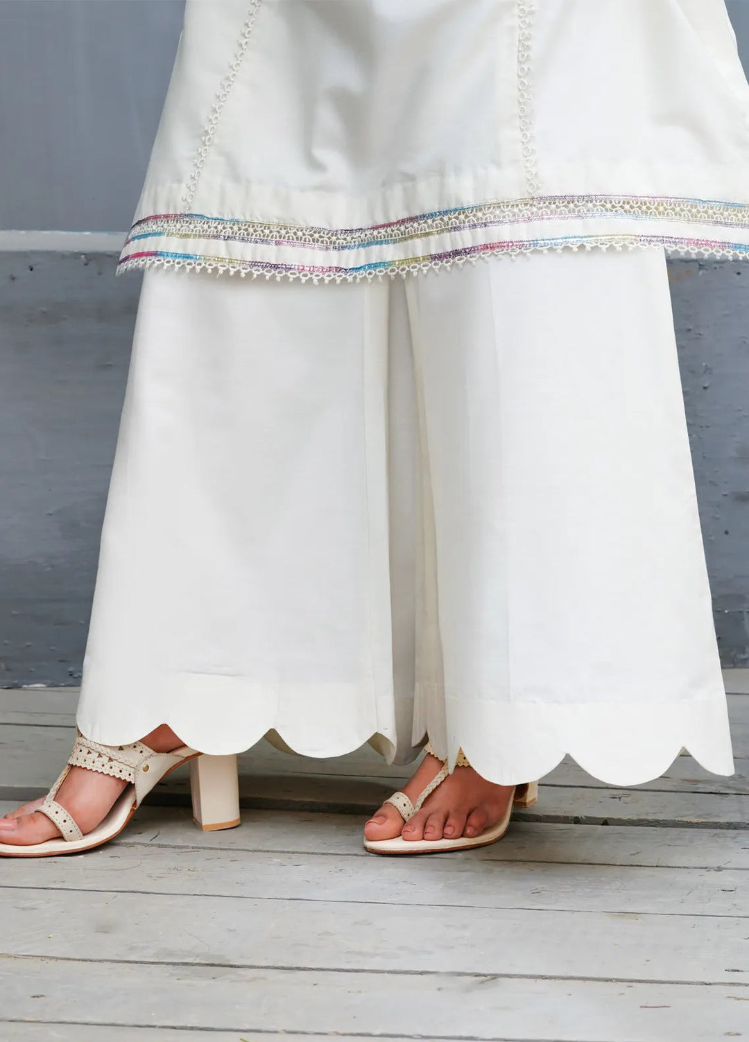 Zar Pret Embroidered Cotton silk 3 Piece Suit Pearl White