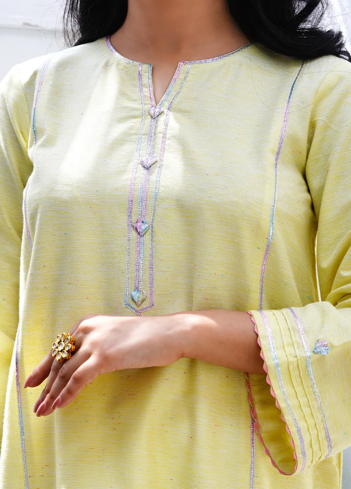 Zar Pret Embroidered Cotton Slub Shirt Daffodils