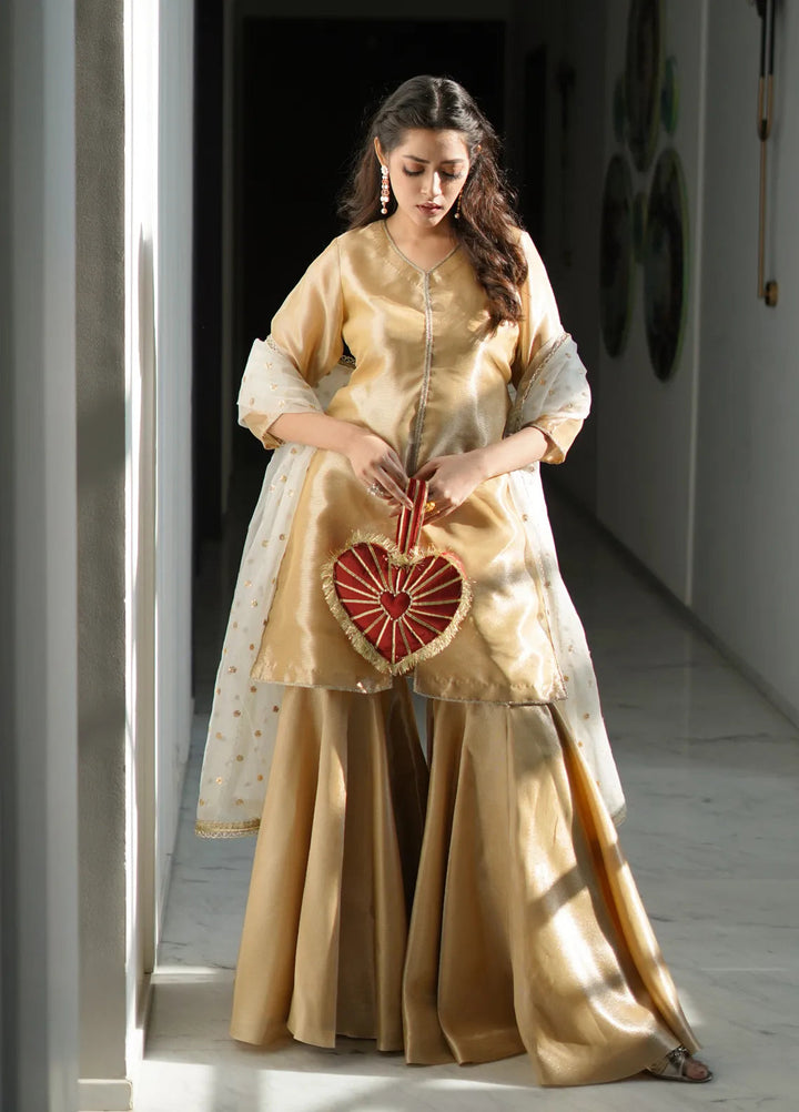 Zar Pret Embroidered Tissue 3 Piece Suit Nazm