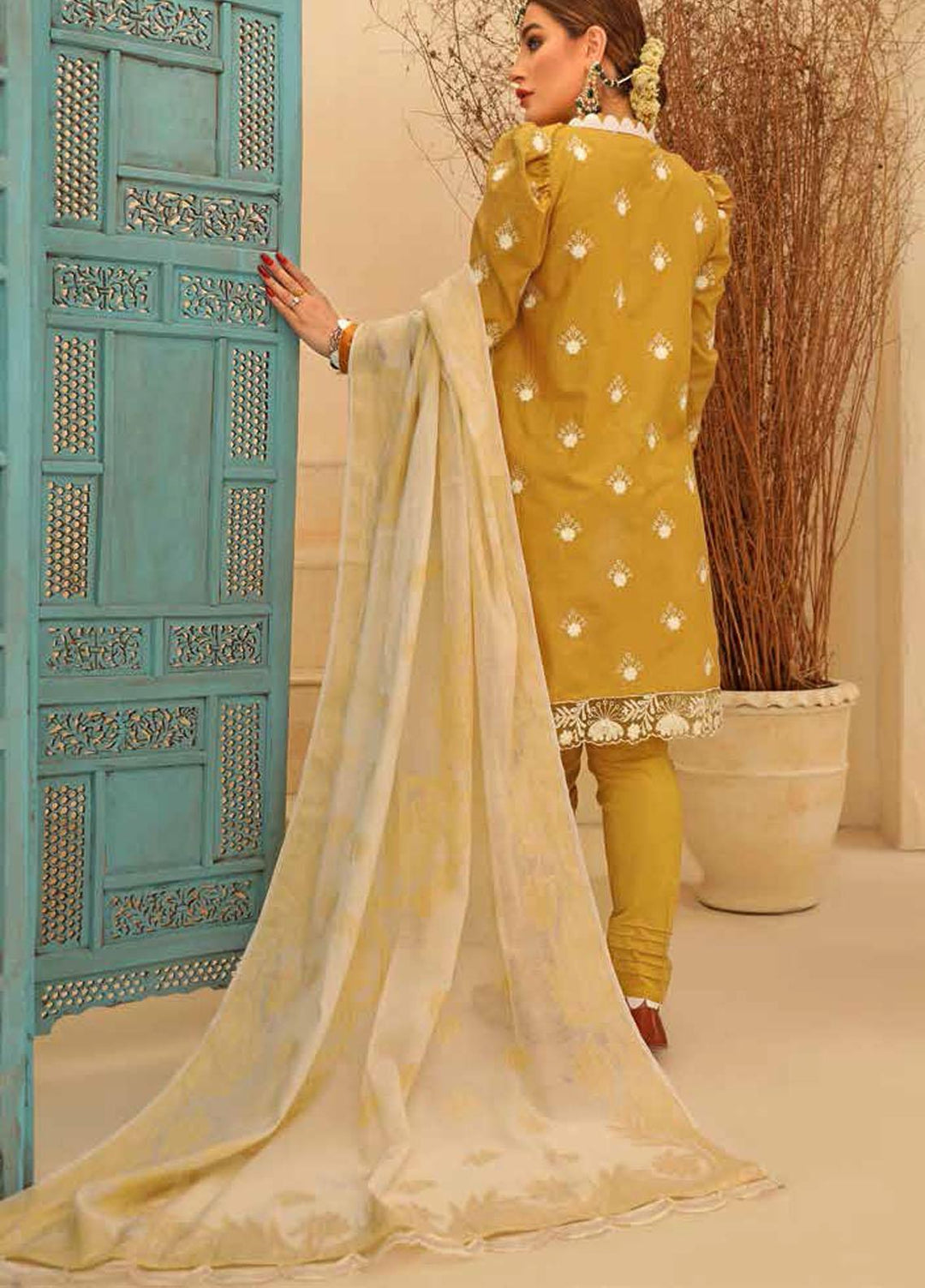 Zara Ali by Magns Textiles Embroidered Lawn Suits Unstitched 3 Piece ZRA21L 02 - Luxury Collection