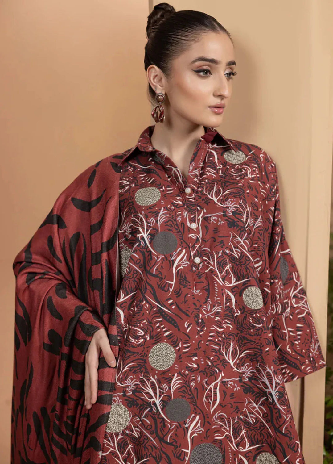 Zara By Humdum Printed Khaddar Suit Unstitched 3 Piece HD24ZK D-02 - Winter Collection