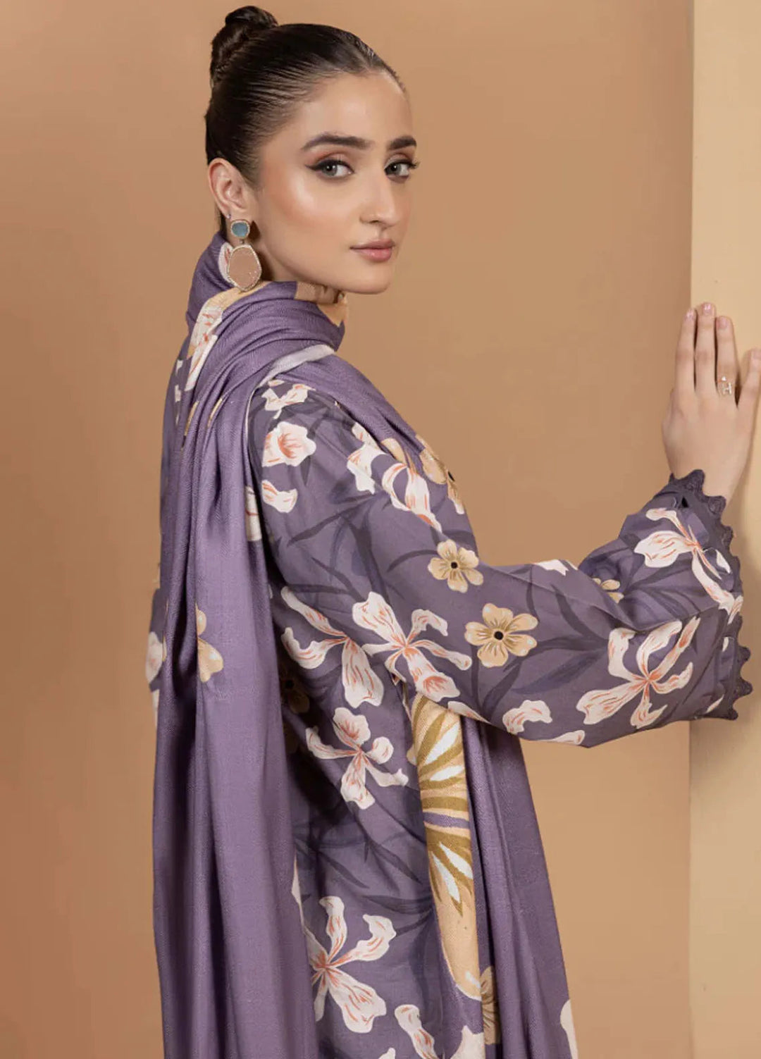 Zara By Humdum Printed Khaddar Suit Unstitched 3 Piece HD24ZK D-05 - Winter Collection
