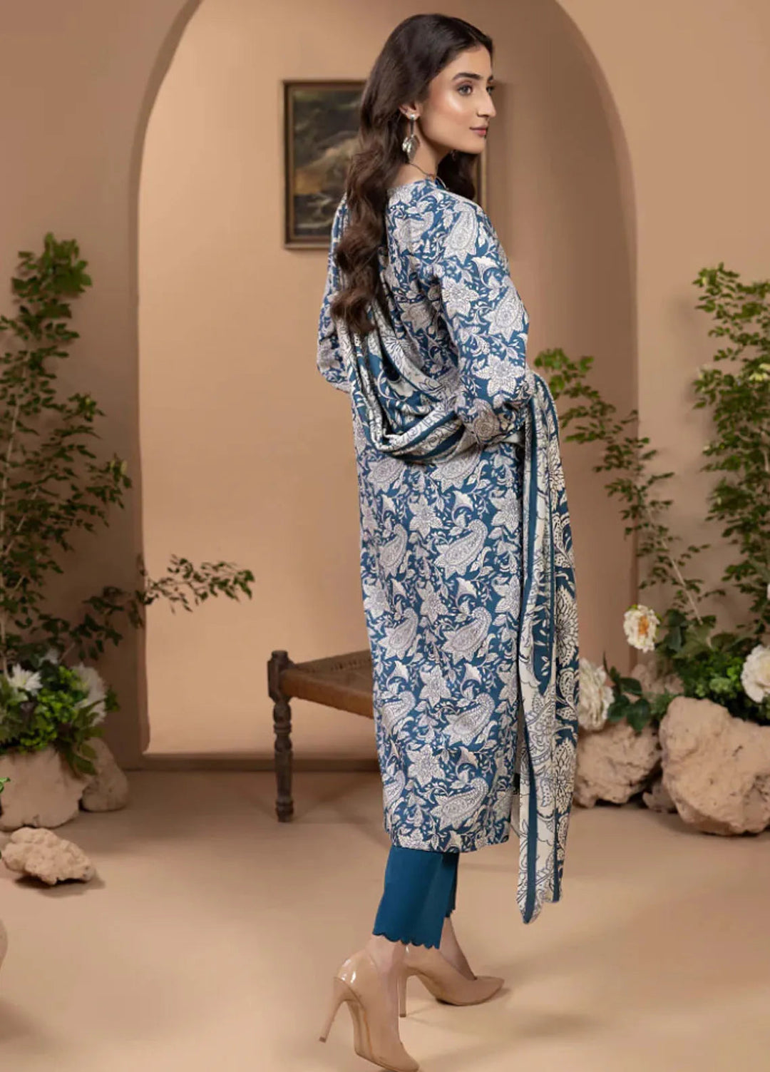 Zara By Humdum Printed Khaddar Suit Unstitched 3 Piece HD24ZK D-07 - Winter Collection