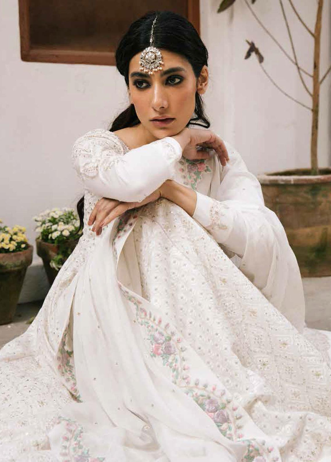 Zara Shahjahan Embroidered Lawn Suits Unstitched 3 Piece ZSJ22E Bano B - Luxury Collection
