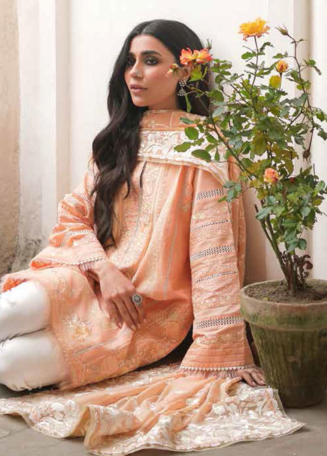 Zara Shahjahan Embroidered Lawn Suits Unstitched 3 Piece ZSJ22E Sona A - Luxury Collection