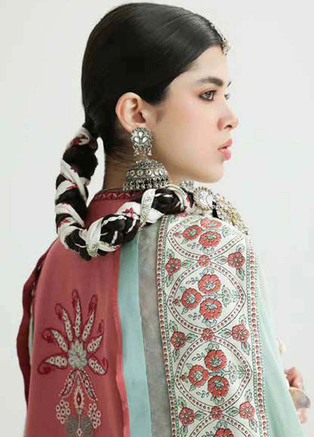 Zara Shahjahan Embroidered Jacquard Suits Unstitched 3 Piece ZS24SS D-10B Sandal - Summer Collection