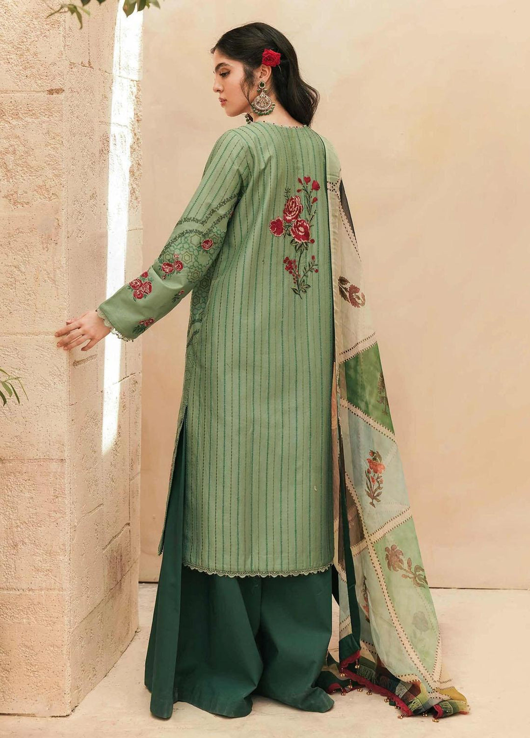Zara Shahjahan Embroidered Lawn Suits Unstitched 3 Piece ZS22L SIRAJ - Luxury Collection