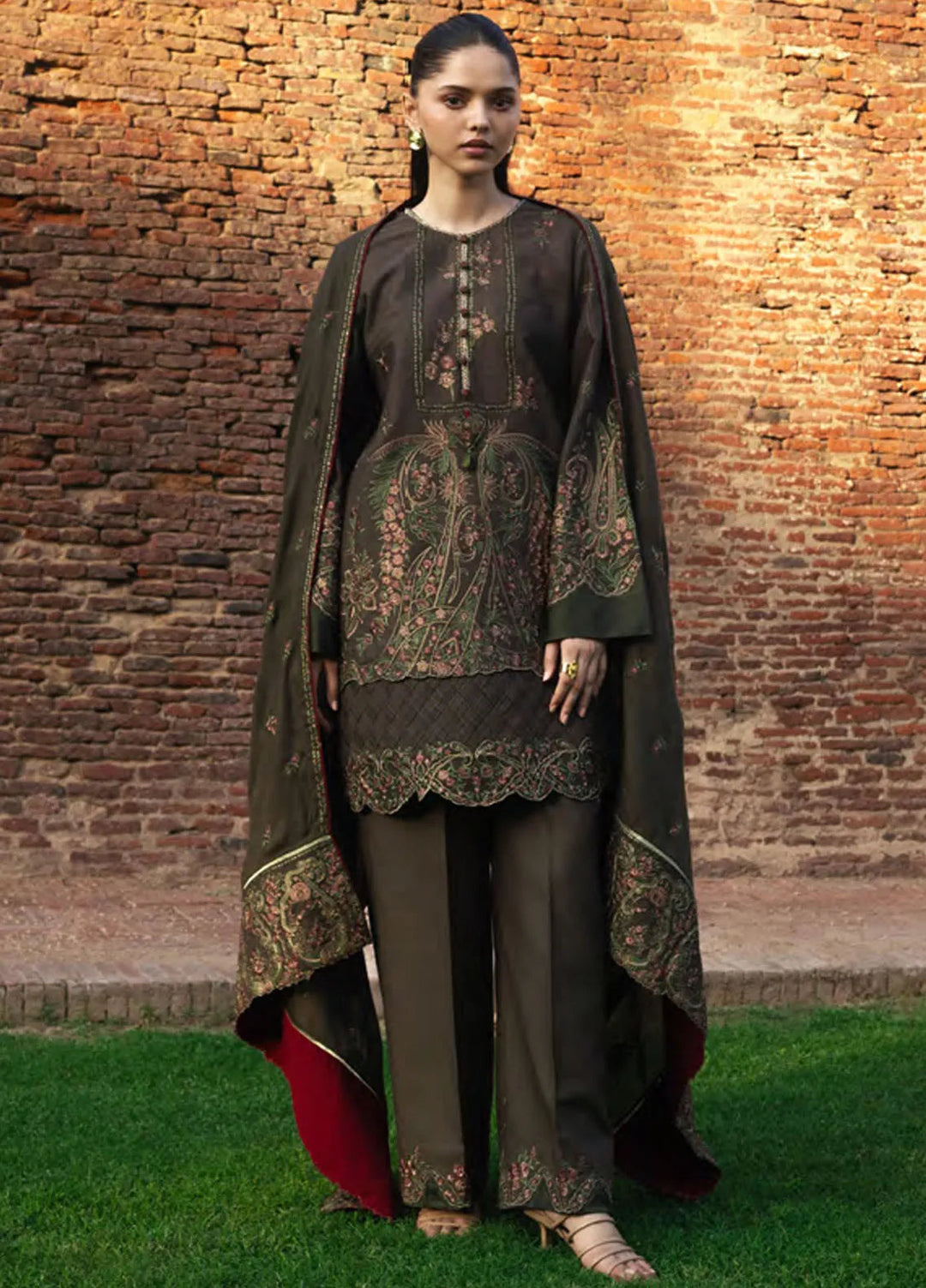 Zara Shahjahan Embroidered Suit Unstitched 3 Piece ZS24UW D-05 Zohreh - Winter Collection
