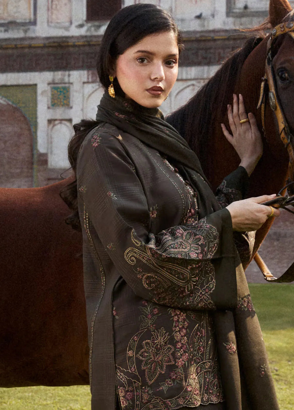 Zara Shahjahan Embroidered Suit Unstitched 3 Piece ZS24UW D-05 Zohreh - Winter Collection