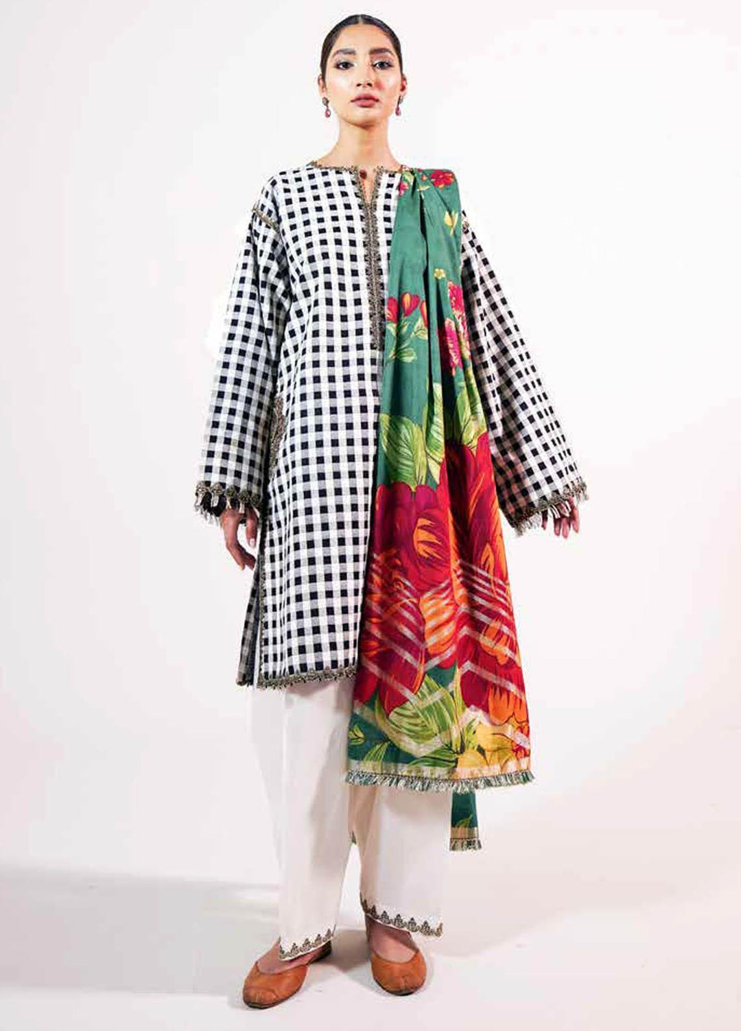 Zara Shahjahan Embroidered Lawn Suits Unstitched 3 Piece ZS21L 07 Manreet-A - Summer Collection