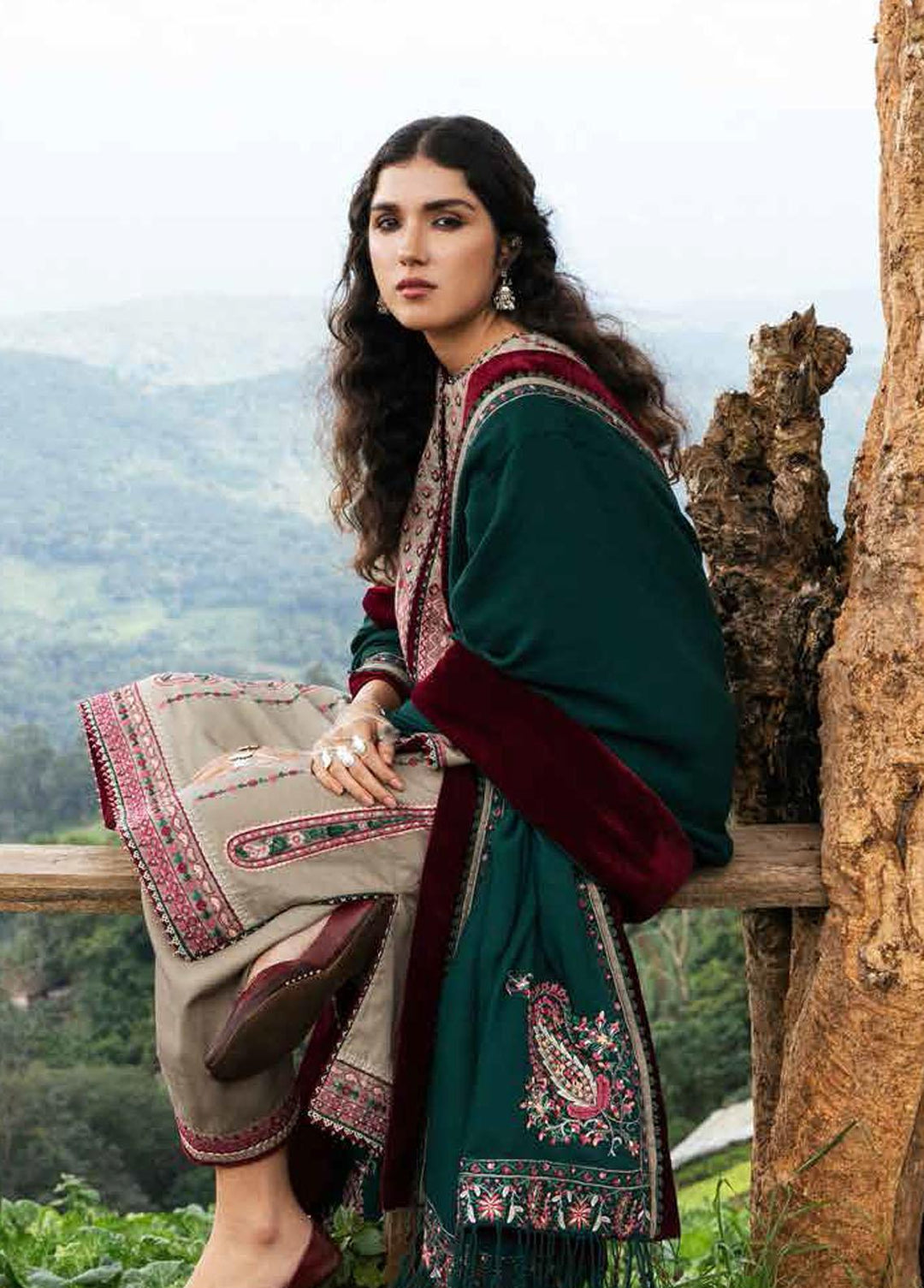 Zara Shahjahan Embroidered Khaddar Suits Unstitched 3 Piece ZS22WS Cyra - Winter Collection