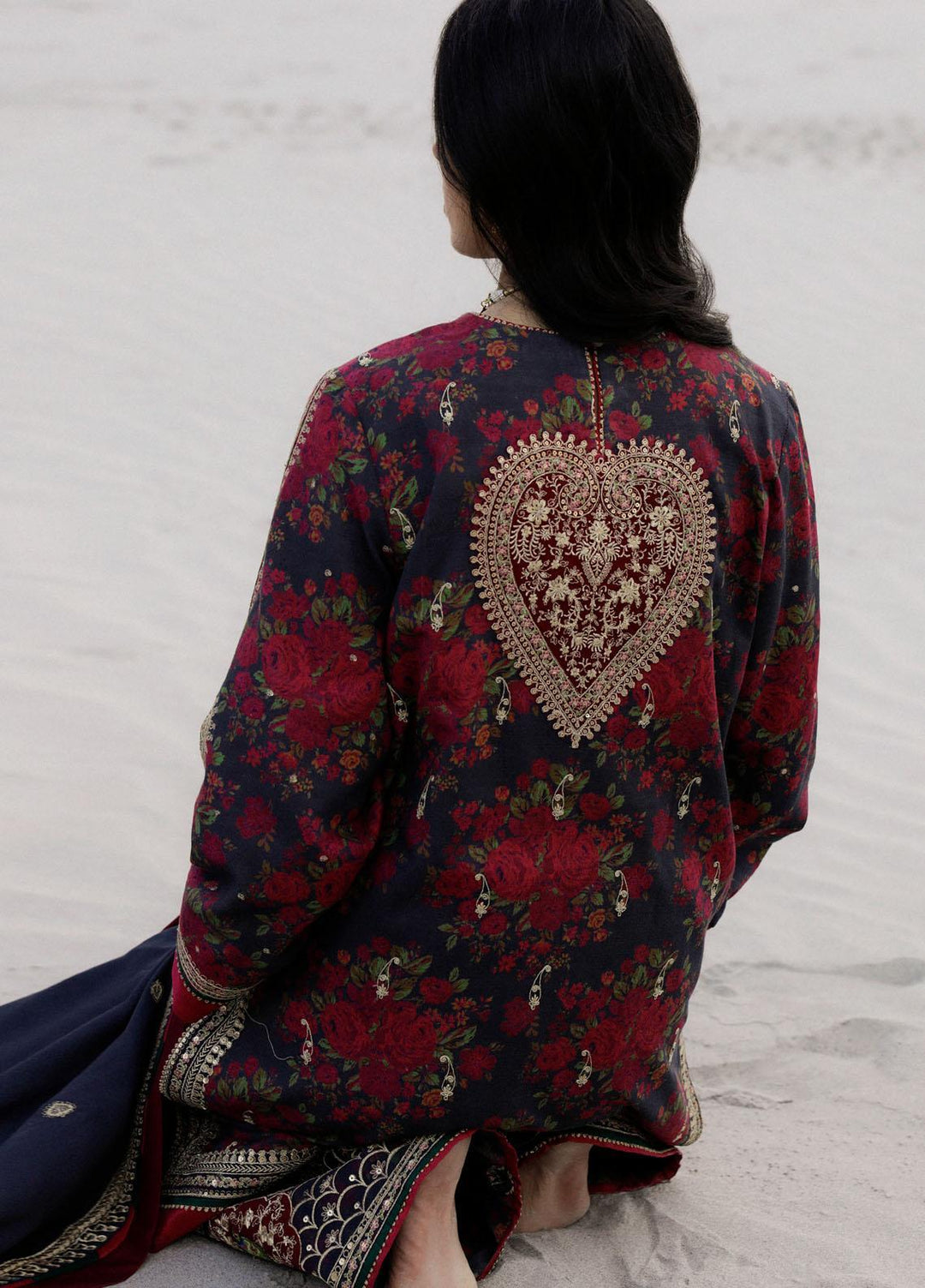 Zara Shahjahan Embroidered Khaddar Suits Unstitched 3 Piece ZS23WL D3 - Winter Luxury Collection