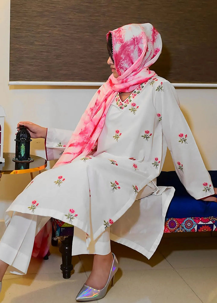 Zarah and Sarah Embroidered Cambric Cotton Suit Unstitched 3 Piece ZS24UC pink cross stitch - Casual Collection