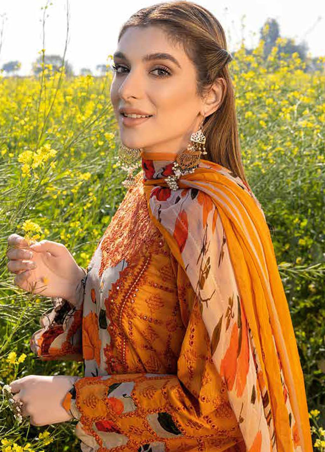 Zard By Charizma Embroidered Lawn Suits Unstitched 3 Piece CRZ23Z CCK-03 - Summer Collection