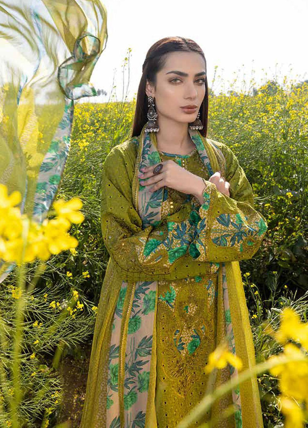 Zard By Charizma Embroidered Lawn Suits Unstitched 3 Piece CRZ23Z CCK-04 - Summer Collection