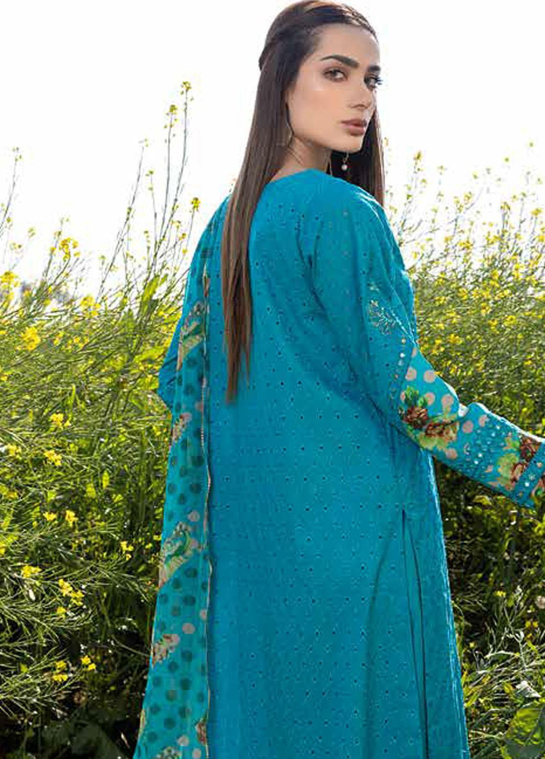 Zard By Charizma Embroidered Lawn Suits Unstitched 3 Piece CRZ23Z CCK-09 - Summer Collection
