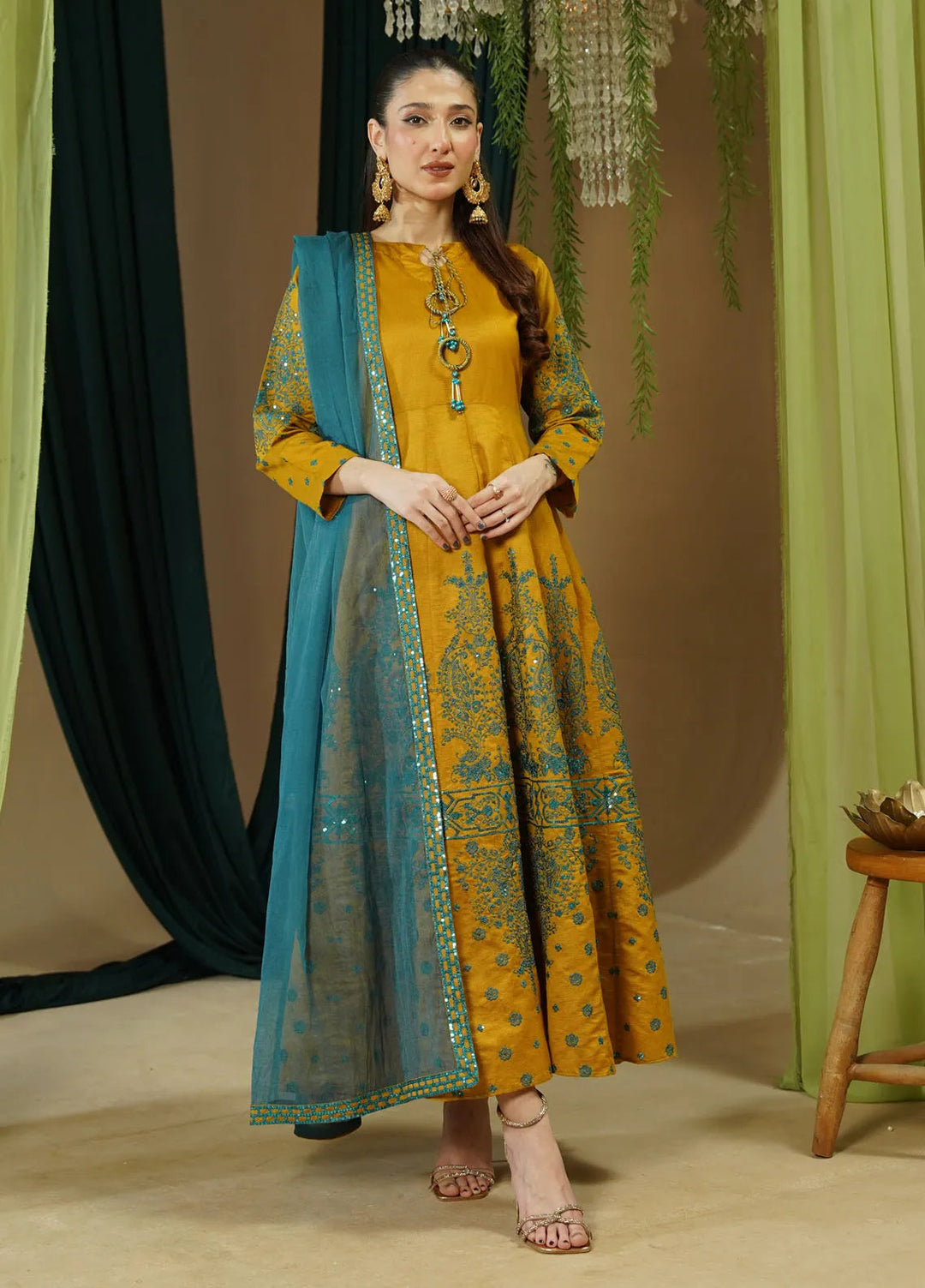 Zaren Pret Embroidered Chambray 3 Piece Suit 3004-K.NT-MST