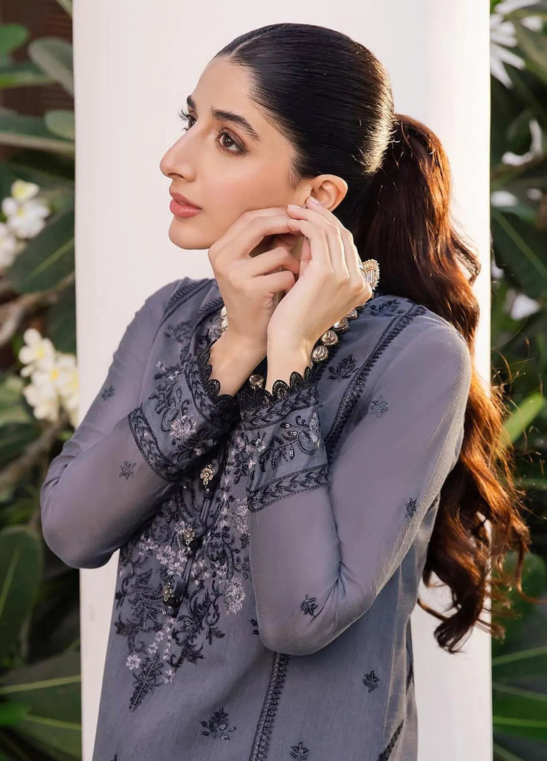 Zari Sitara By Asim Jofa Embroidered Cotton Kurti Unstitched AJ23ZS AJZS-07 - Luxury Eid Collection