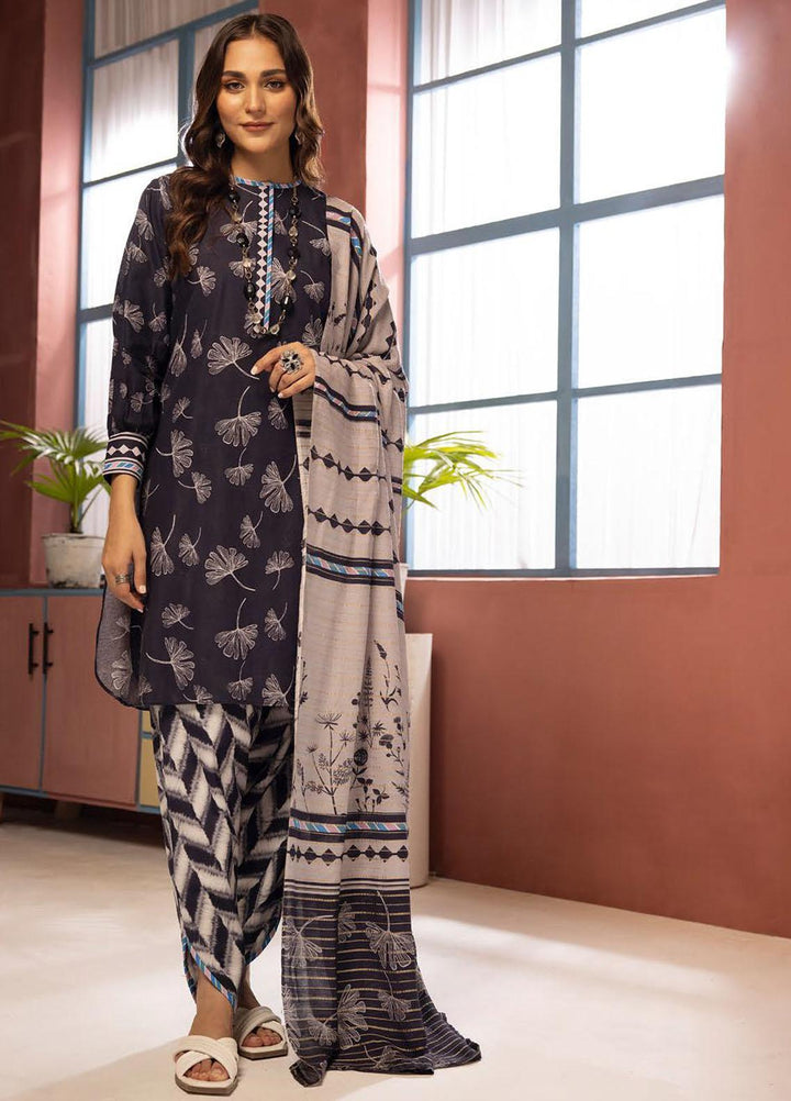 Zarki's By Riaz Arts Printed Khaddar Suits Unstitched 3 Piece RA23ZK D-05 - Winter Collection
