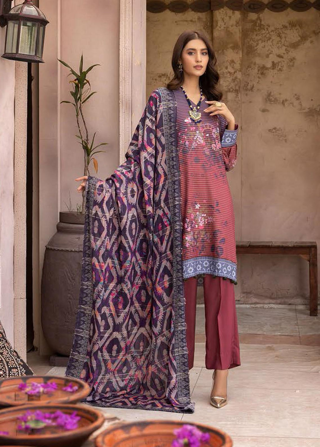 Zarki's by Riaz Arts Printed Viscose Suits Unstitched 3 Piece RA22ZV 01 - Winter Collection