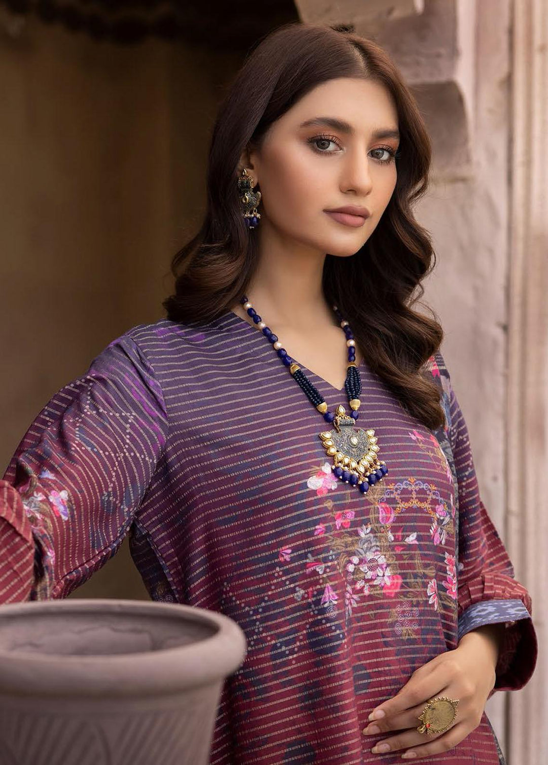 Zarki's by Riaz Arts Printed Viscose Suits Unstitched 3 Piece RA22ZV 01 - Winter Collection