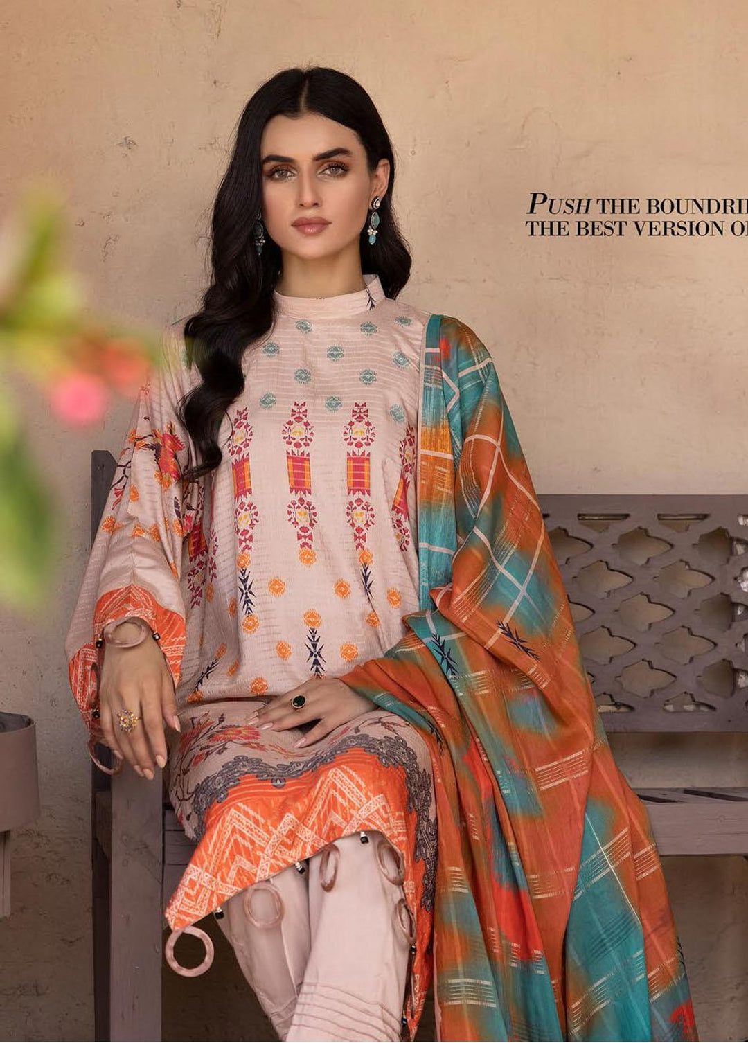 Zarki's by Riaz Arts Printed Viscose Suits Unstitched 3 Piece RA22ZV 04 - Winter Collection