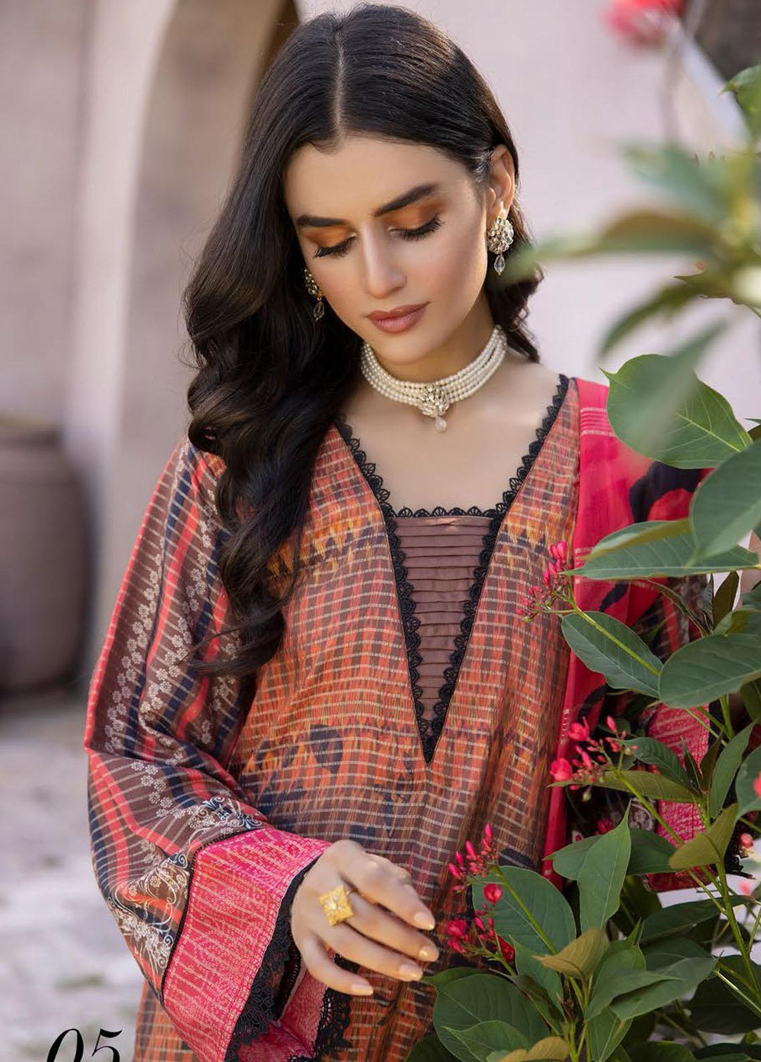 Zarki's by Riaz Arts Printed Viscose Suits Unstitched 3 Piece RA22ZV 05 - Winter Collection