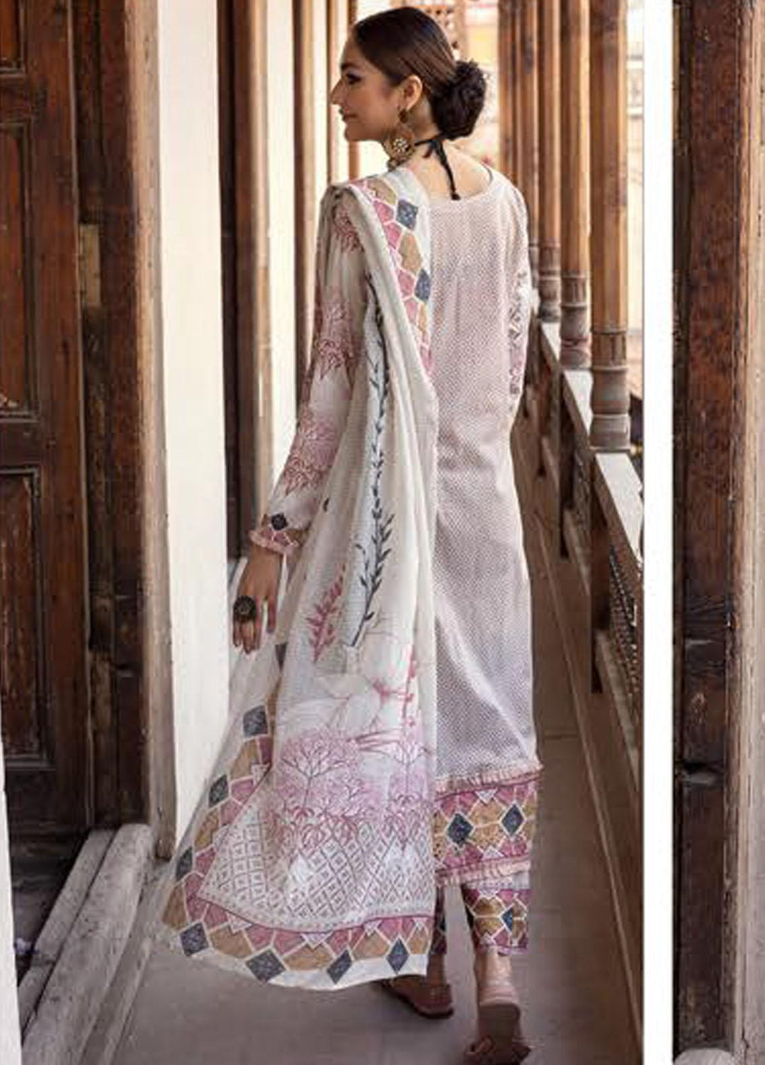 Zarkis By Riaz Arts Printed Chikankari Suits Unstitched 3 Piece RA23Z D-07 - Summer Collection