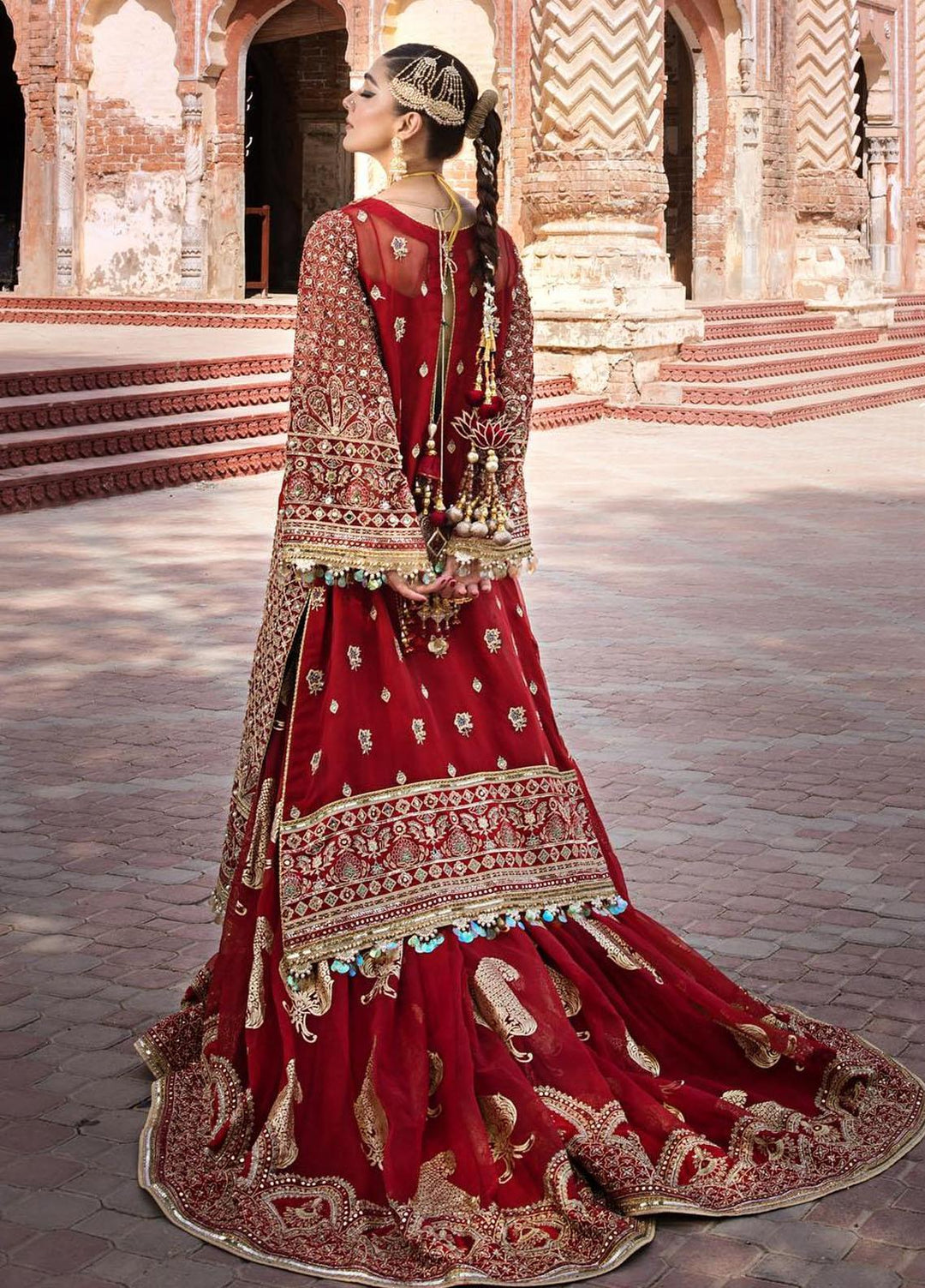 Zarlish by Mohsin Naveed Ranjha Embroidered  Suits Unstitched 3 Piece MNR23-Z4 ZWU-23-27 Biya Begum - Festive Collection