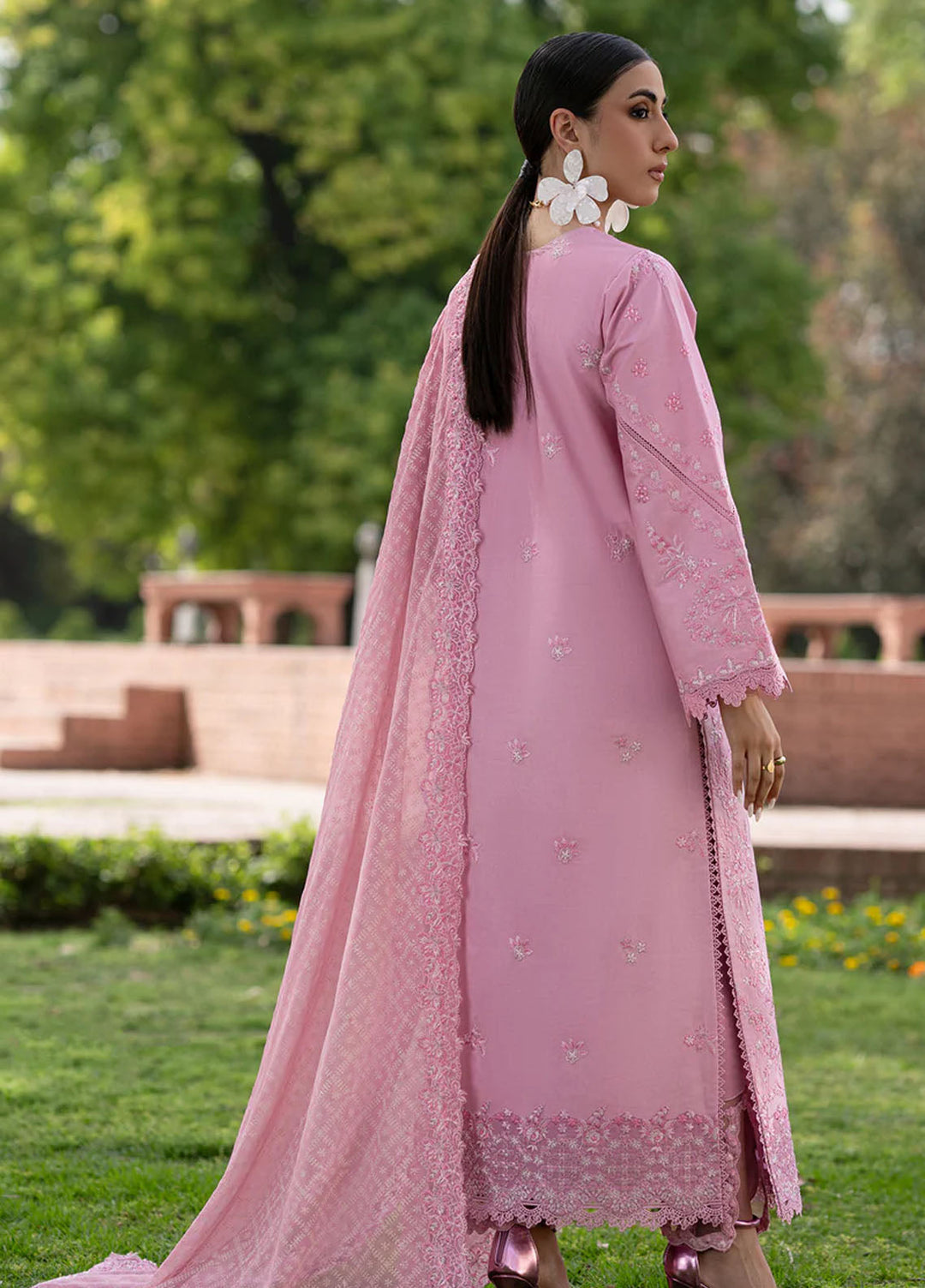 Zarposh  Embroidered Lawn 3 Piece Suit Roelle