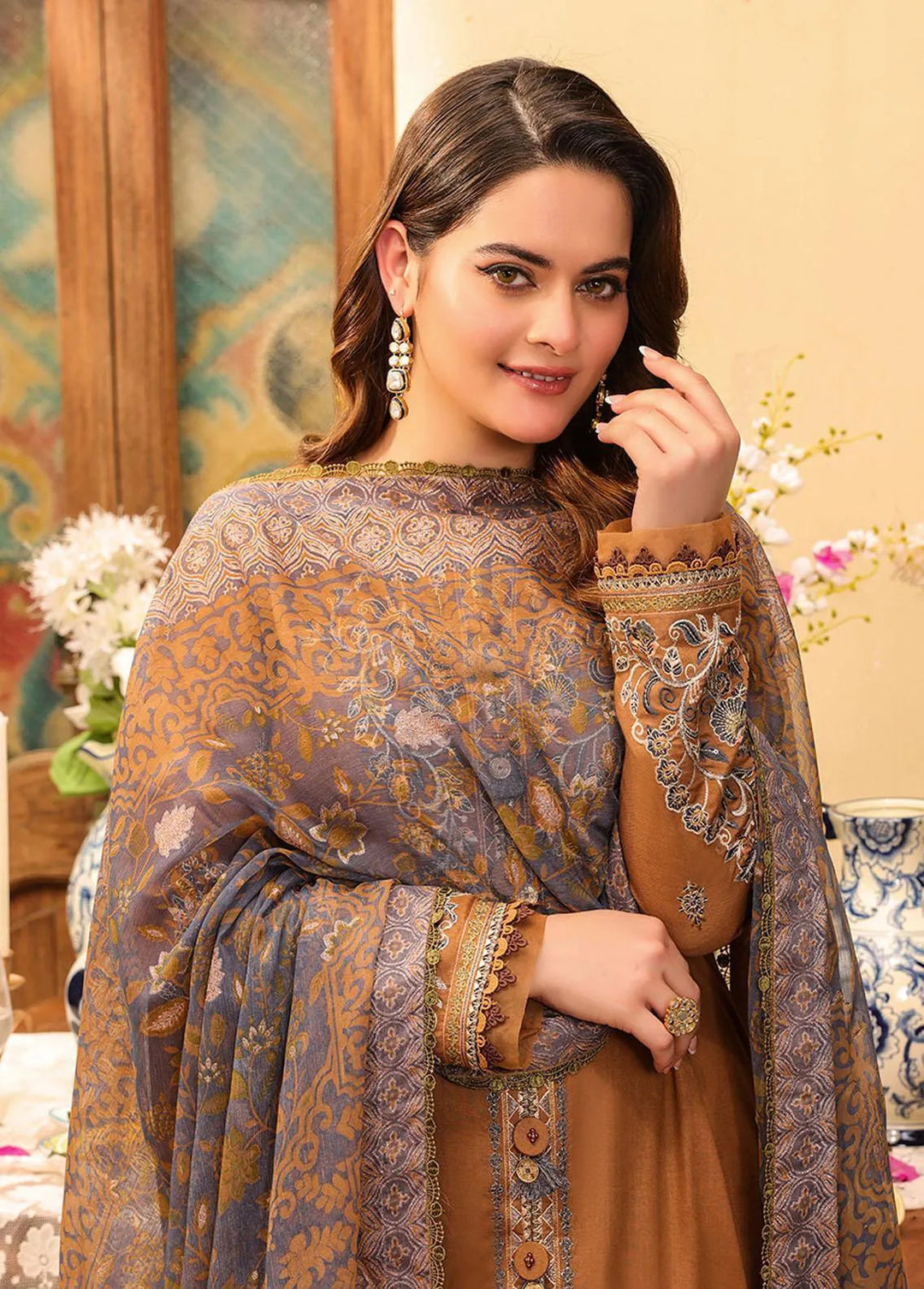 Zarq Barq By Asim Jofa Embroidered Cambric Unstitched Suit 3 Piece AJ23ZB AJZB-05 - Eid Collection