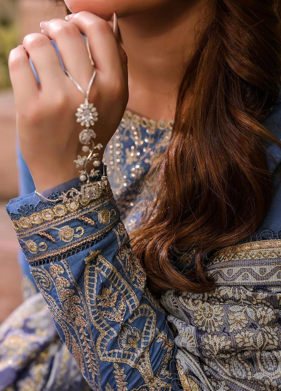 Zarq Barq By Asim Jofa Embroidered Cambric Unstitched Suit 3 Piece AJ23ZB AJZB-13 - Eid Collection