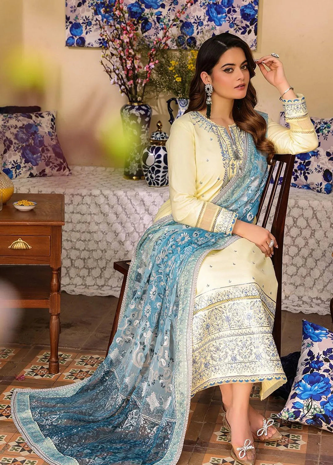 Zarq Barq By Asim Jofa Embroidered Cambric Unstitched Suit 3 Piece AJ23ZB AJZB-17 - Eid Collection