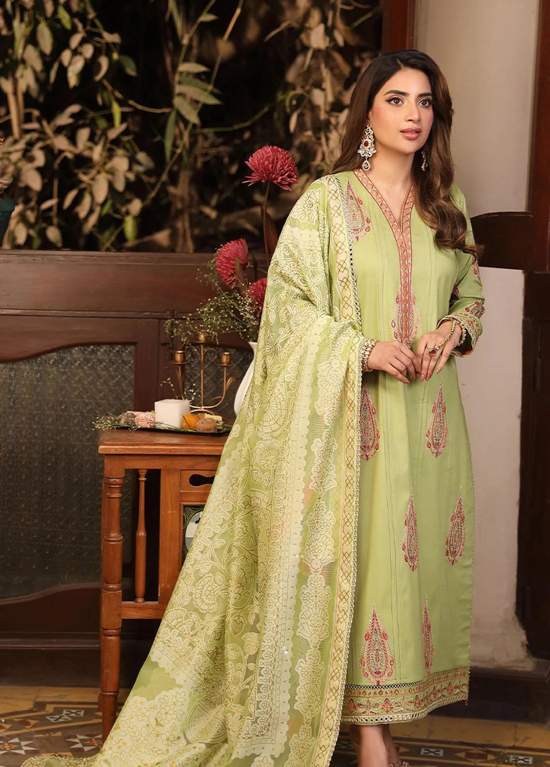 Zarq Barq By Asim Jofa Embroidered Cambric Unstitched Suit 3 Piece AJ23ZB AJZB-24 - Eid Collection