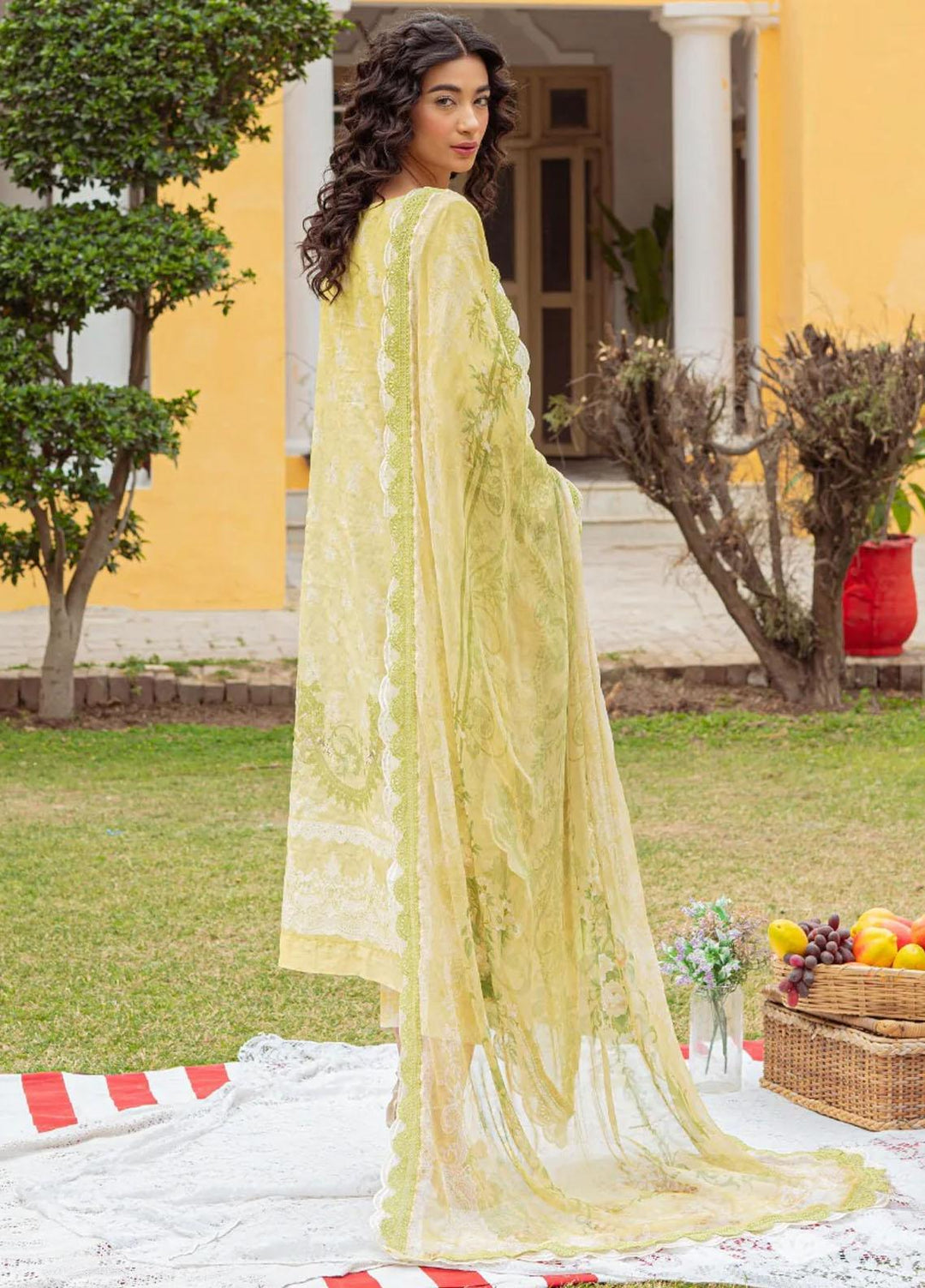 Tresor Luxe By Zarqash Embroidered Schiffli Suits Unstitched 3 Piece ZRQ23T ZQ 1B - Luxury Collection