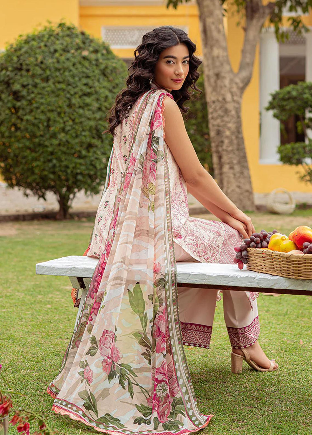 Tresor Luxe By Zarqash Embroidered  Suits Unstitched 3 Piece ZRQ23T ZQ 2A - Luxury Collection