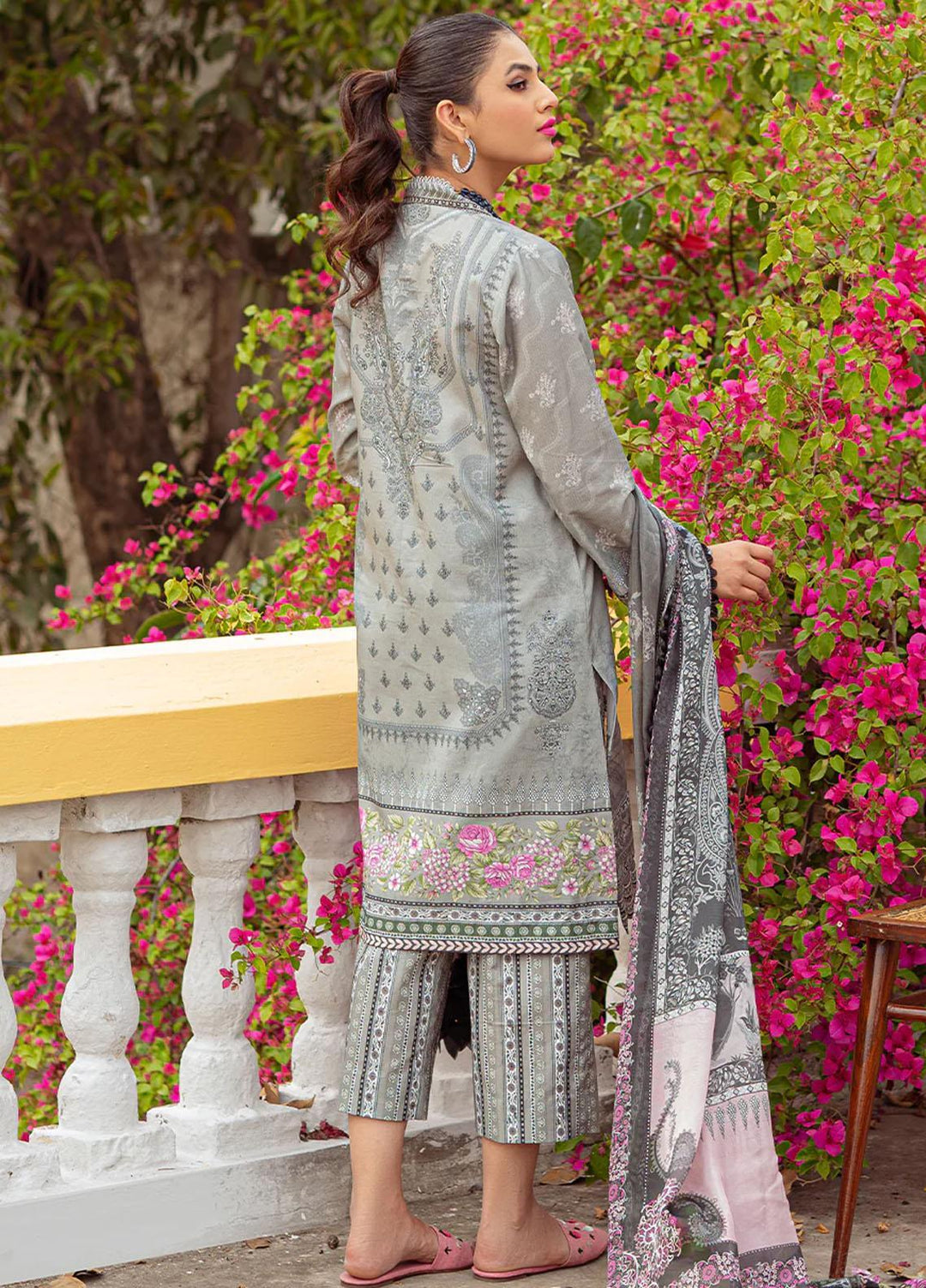 Tresor Luxe By Zarqash Embroidered Schiffli Suits Unstitched 3 Piece ZRQ23T ZQ 4B - Luxury Collection
