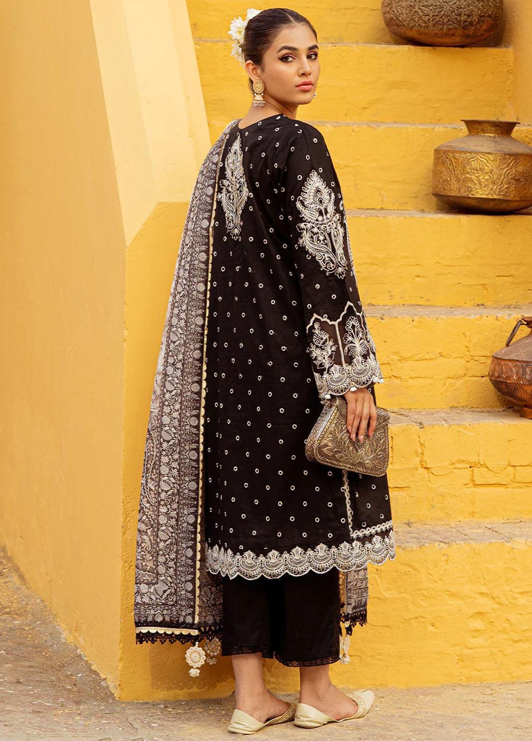 Tresor Luxe By Zarqash Embroidered Lawn Suits Unstitched 3 Piece ZRQ23T ZQ 9A - Luxury Collection