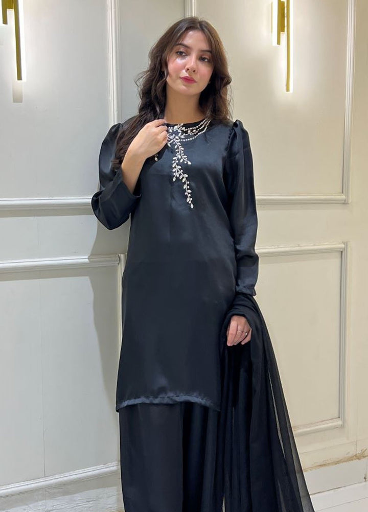 Zeb Pret Embroidered dull silk 3 Piece Suit Noor-e-Nazakat