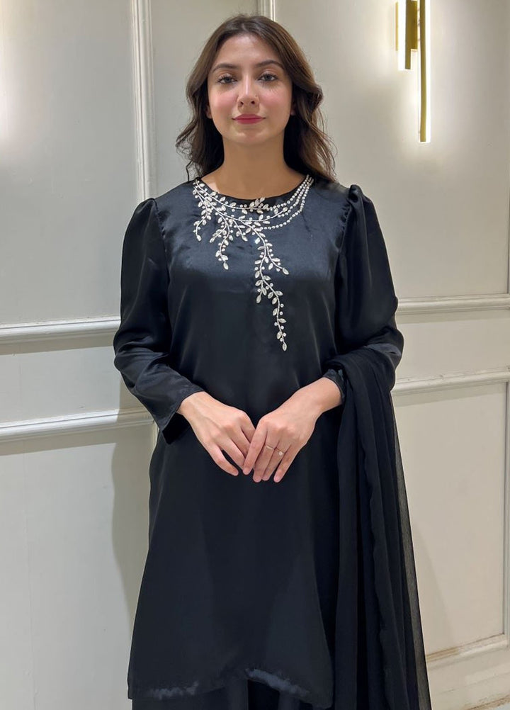 Zeb Pret Embroidered dull silk 3 Piece Suit Noor-e-Nazakat