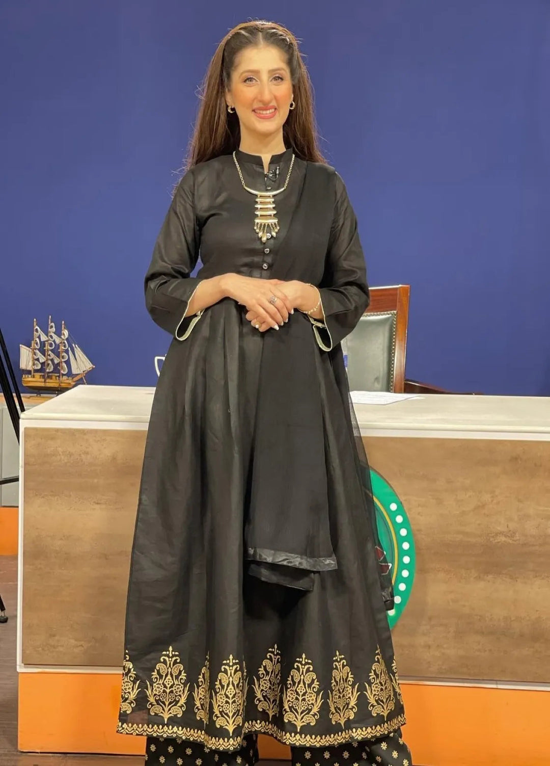 Zeek Store Pret Printed Linen 3 Piece Suit Black New Design Maxi