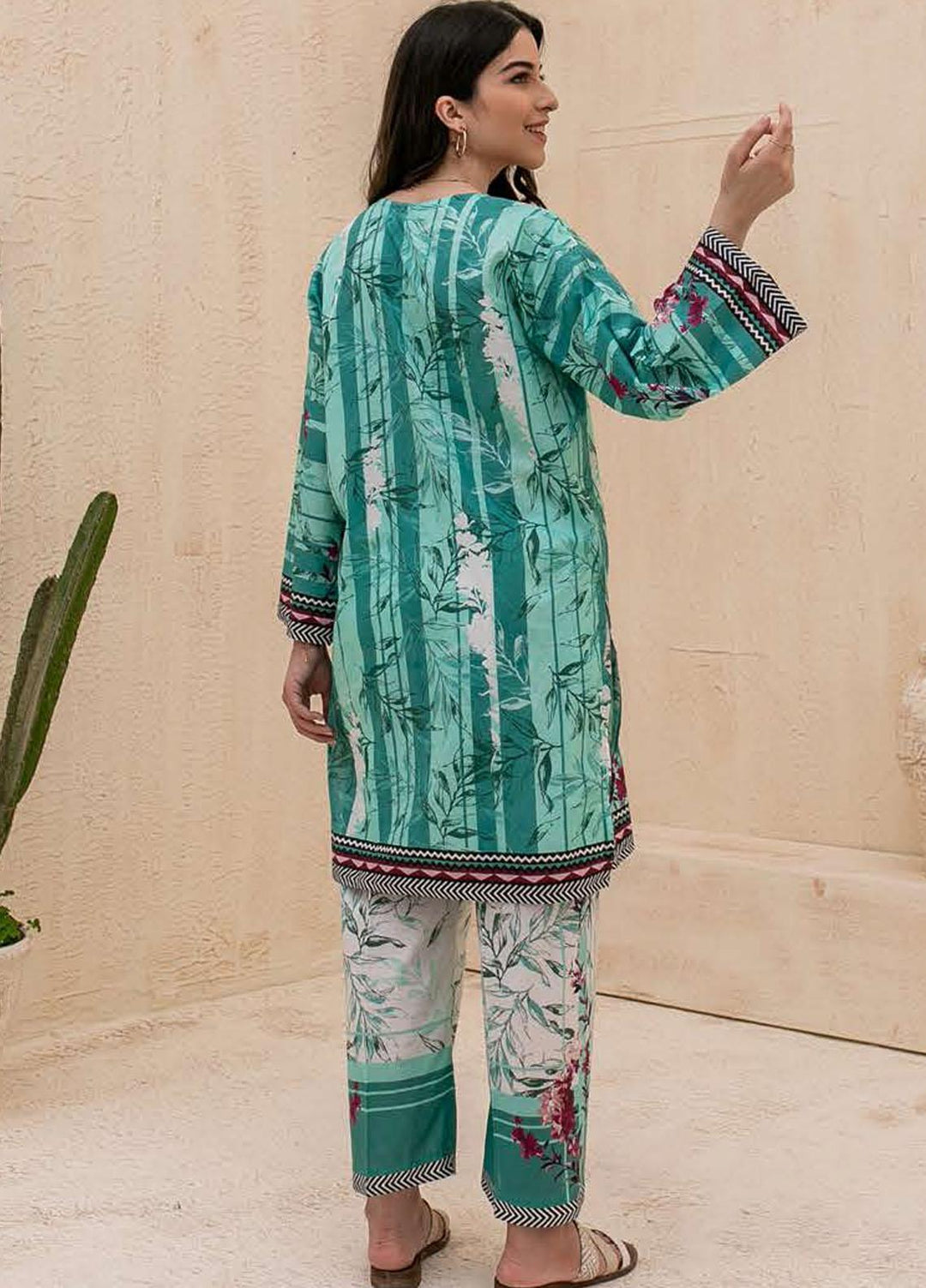 Zellbury Printed Cambric Suits Unstitched 2 Piece ZL21CB WUC21X20009 - Winter Collection