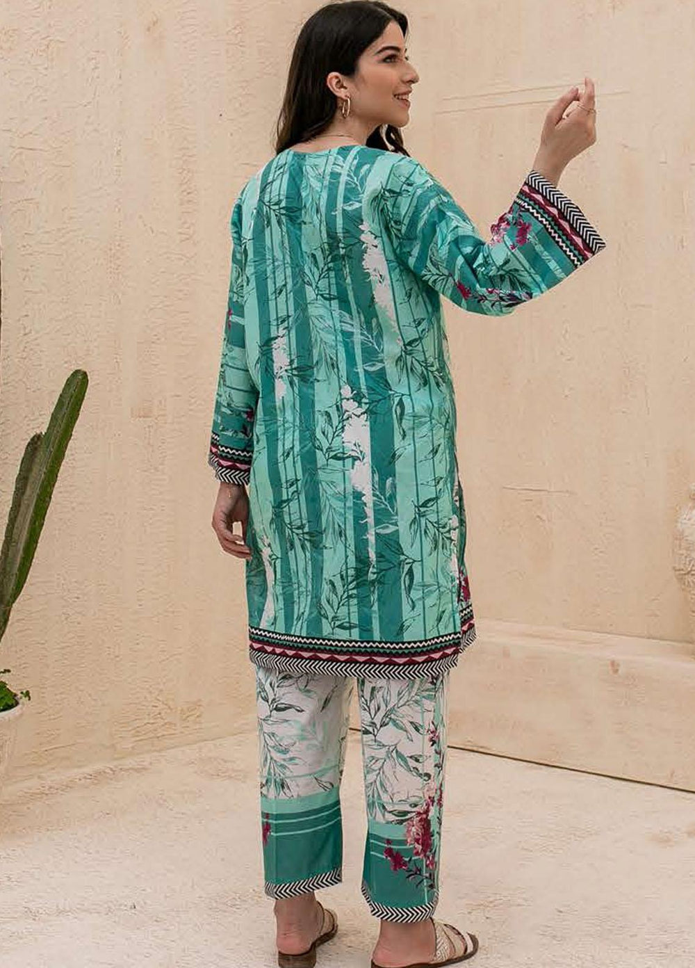 Zellbury Printed Cambric Suits Unstitched 2 Piece ZL21CB WUC21X20009 - Winter Collection