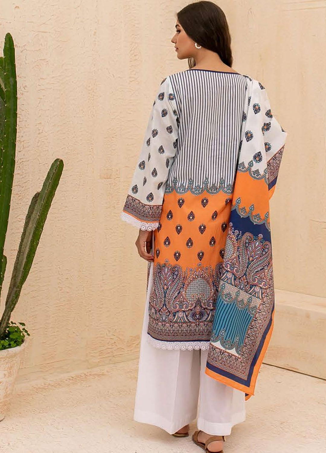 Zellbury Embroidered Cambric Suits Unstitched 2 Piece ZL21CB WUC21E20017 - Winter Collection