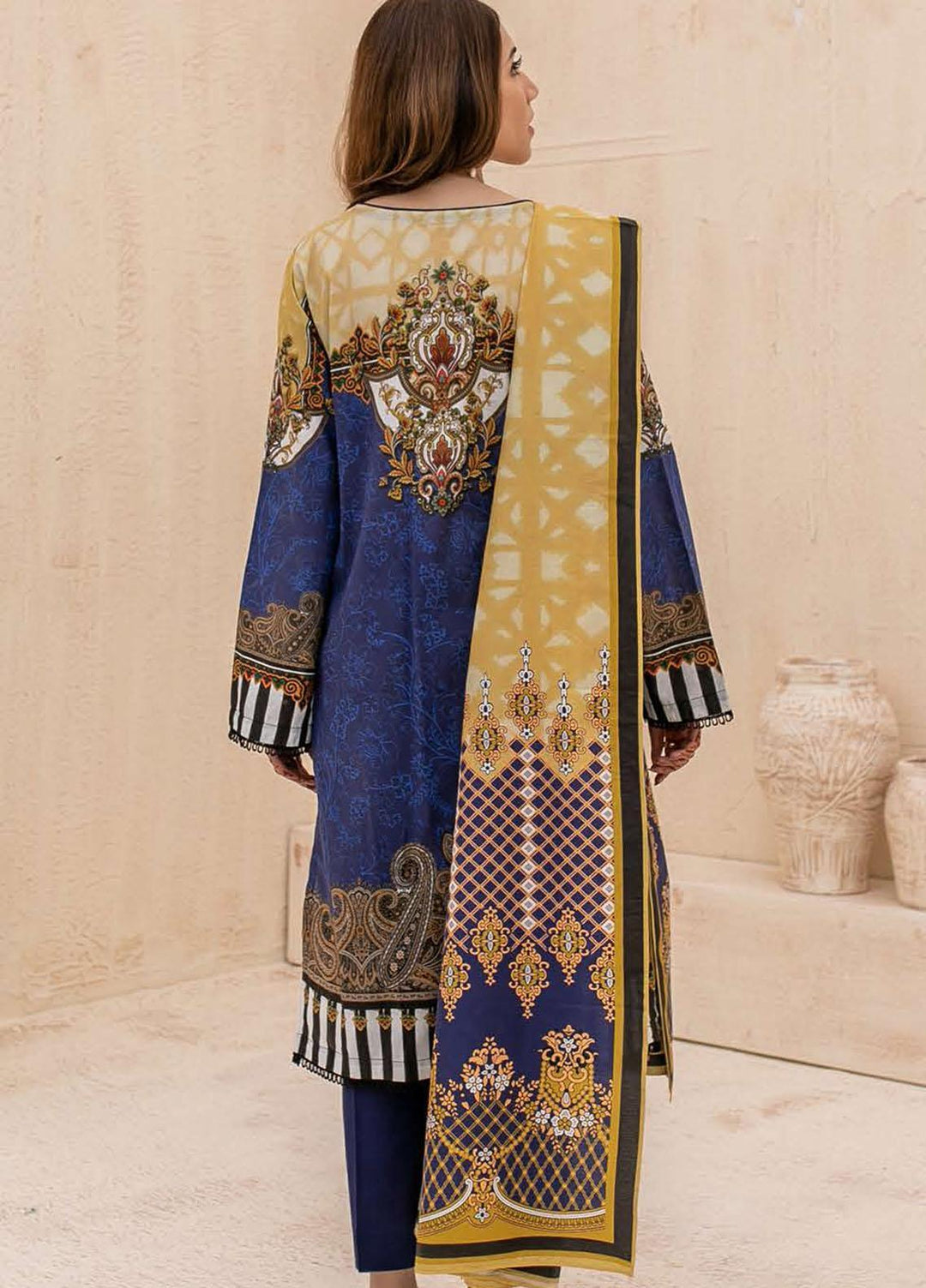 Zellbury Printed Cambric Suits Unstitched 3 Piece ZL21CB WUC21X30036 - Winter Collection