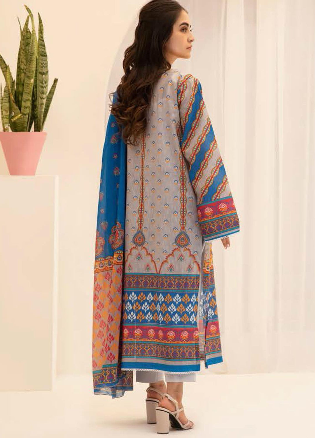 Zellbury Printed Lawn Suits Unstitched 3 Piece ZB21L-2 Wusc 760 - Summer Collection