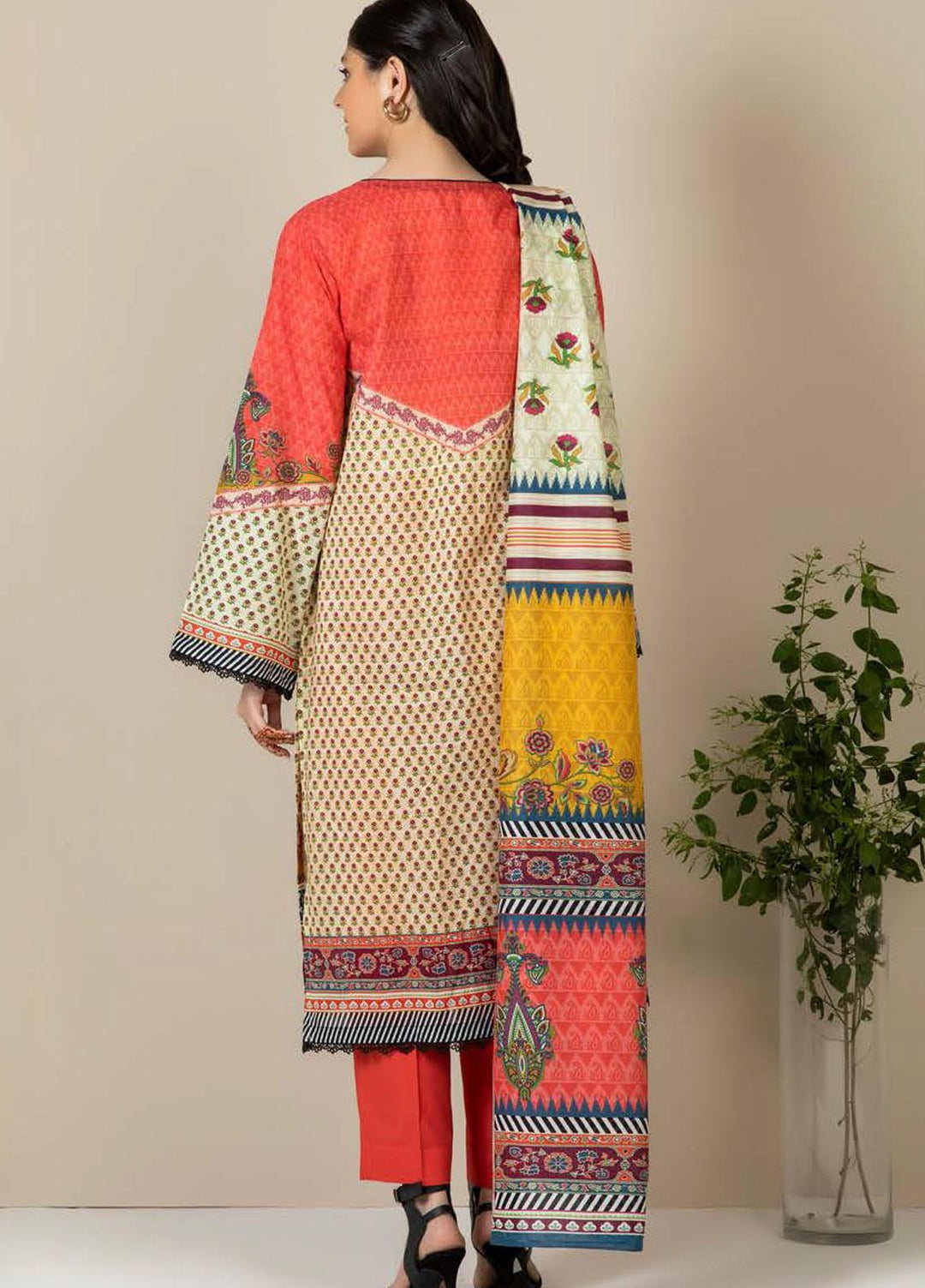 Zellbury Printed Lawn Suits Unstitched 3 Piece ZB21L-2 Wusc 854 - Summer Collection